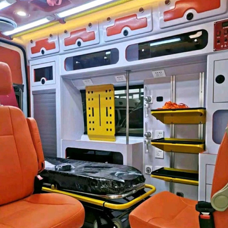 苏州长途救护车护送病人租赁价格